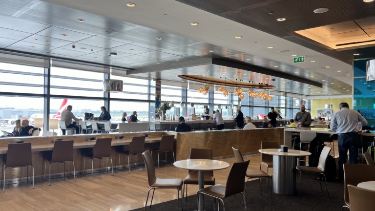 Lounge United au Terminal 2 Heathrow : Le test complet