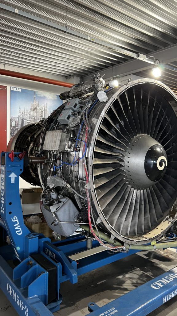 Un moteur d'avion au musée Volandia à Milan en Italie