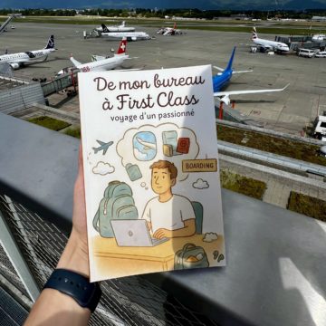 Un livre "De mon bureau à First Class : Voyage d'un passionné" édité par Sven Truffer avec une vue sur des avions