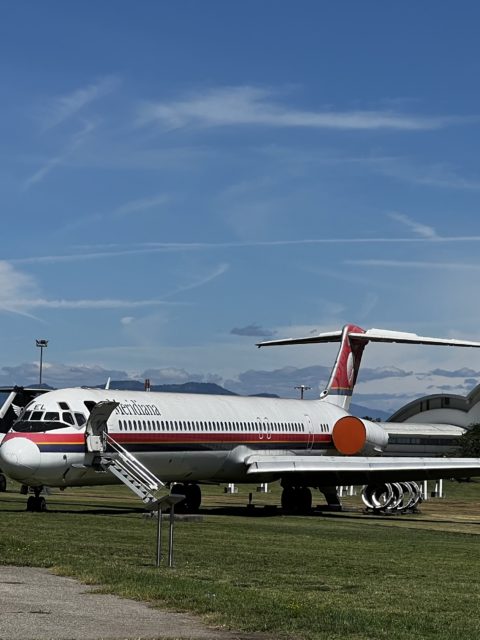 Des avion au musée Volandia à Milan en Italie