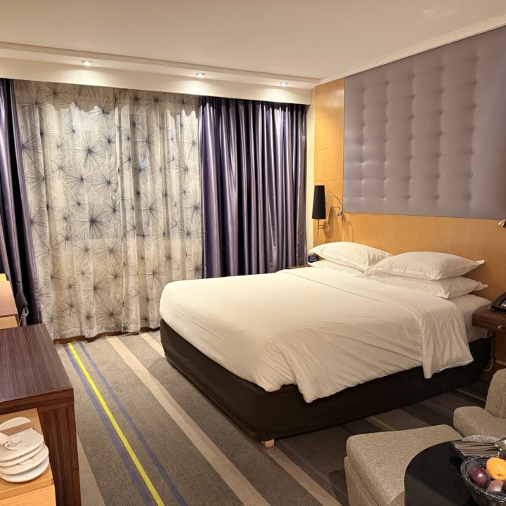 La chambre d'une Suite Junior au Sheraton Brussels Airport Hotel