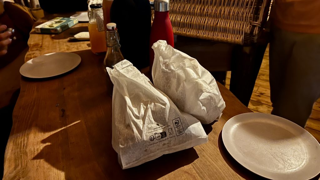 Des sacs de viennoiseries