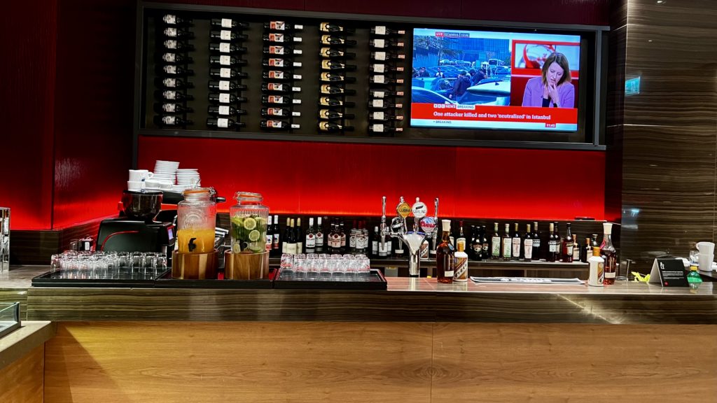 Un bar dans un salon d